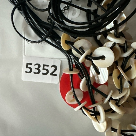 Necklace Round Shells Mother Of Pearl Multi Strand Bib Style Black Cord 5352 R - Picture 11 of 11